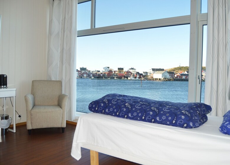 Aparthotel Sula Rorbuer Og Havhotell