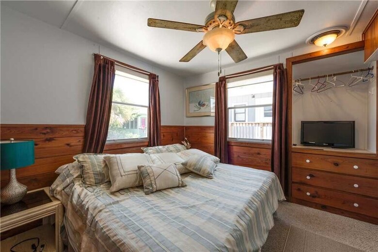 Gulf Beauty, 2 Bedrooms, Gulf Side Cottage, Sleeps 4