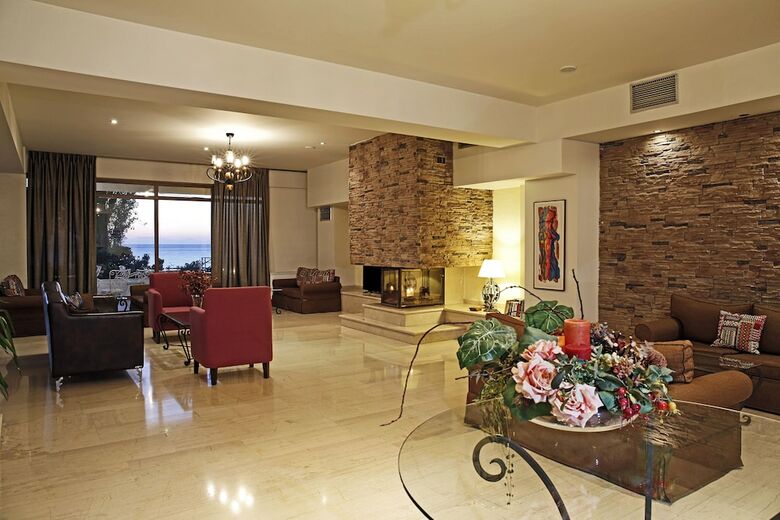 Hotel Niki Beach