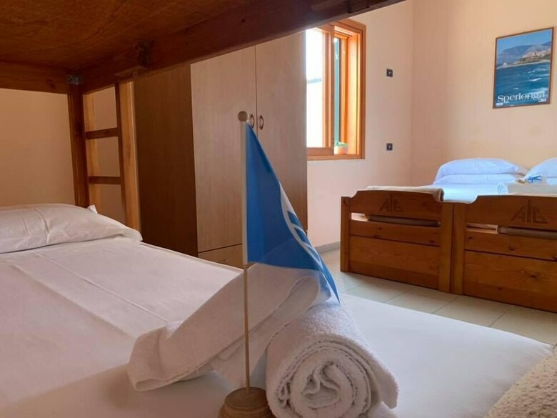Hostal Ostello Marina Degli Ulivi