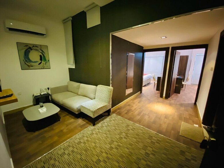 Aparthotel Starhouse Elite