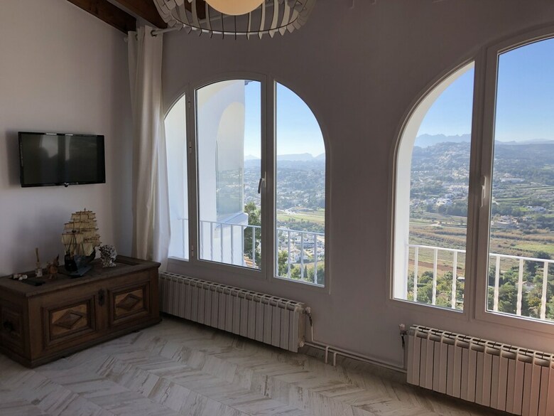 Best Villa For 14 Persons Near The Beach, Moraira
