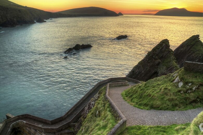 Apartamento Dingle Courtyard Cottages 3 Bed Sleeps 6