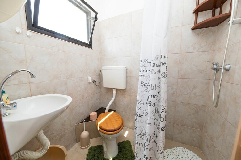 Apartments Lelu