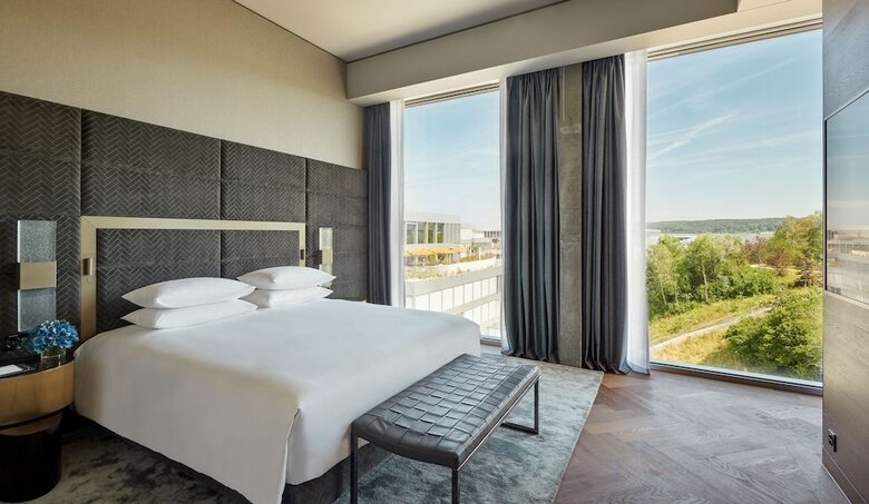 Hotel Hyatt Regency Zurich Airport The Circle