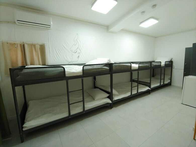 Hostal Kaki - Hostel