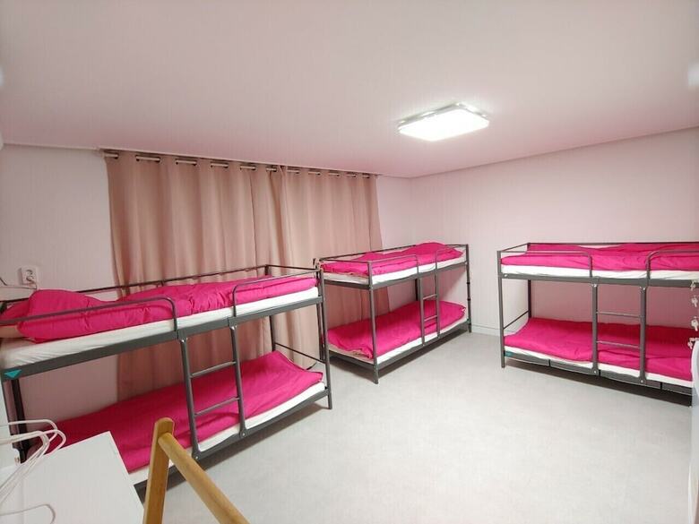Hostal Kaki - Hostel