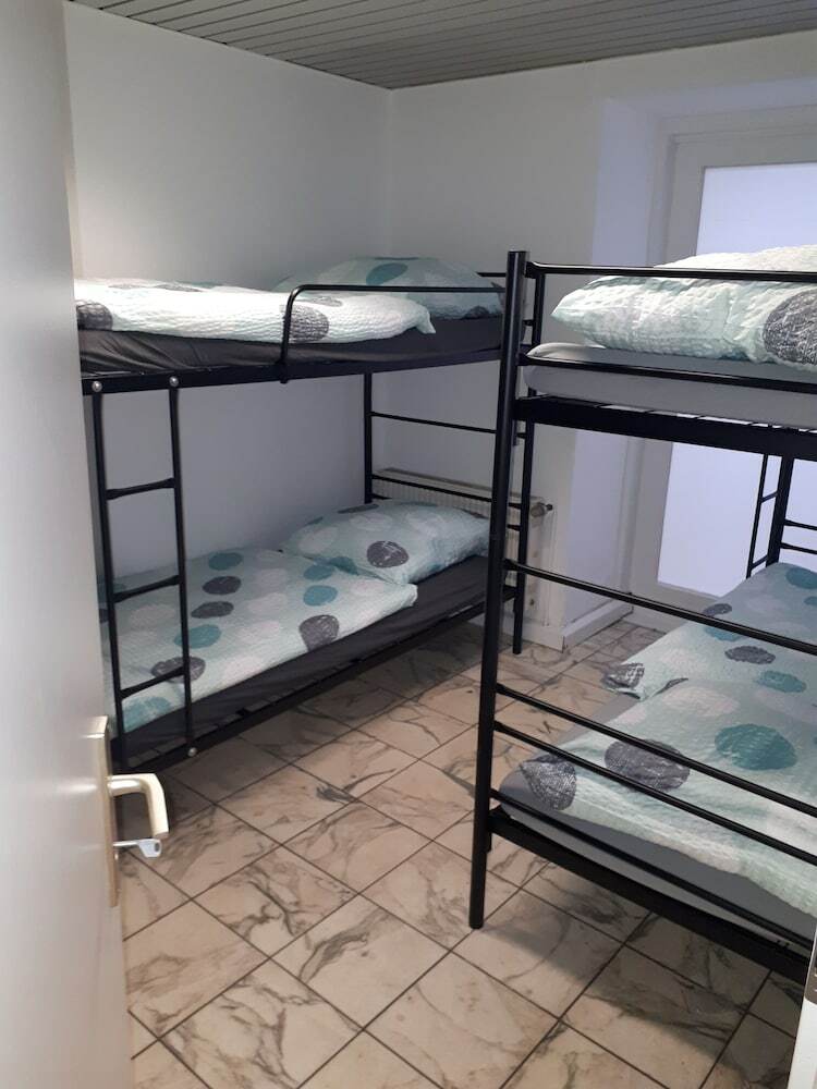 Hostal J&k Hostel