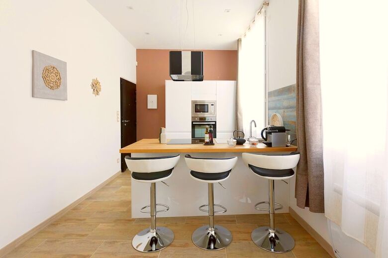 Apartamento Beautifully Refurnished With AC