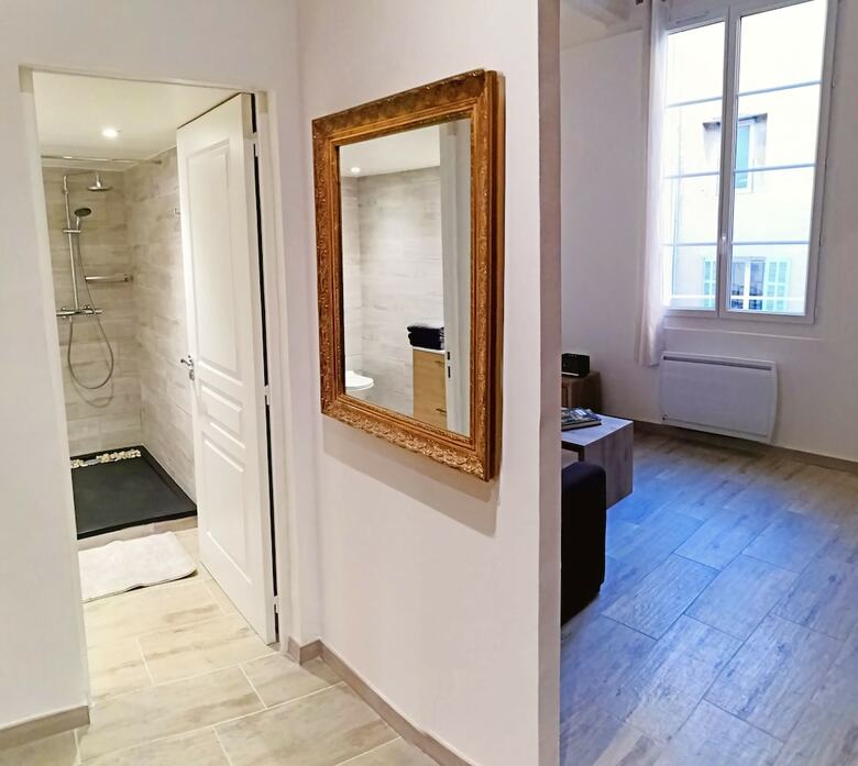 Apartamento Beautifully Refurnished With AC
