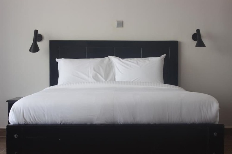 The Hotel Ezri