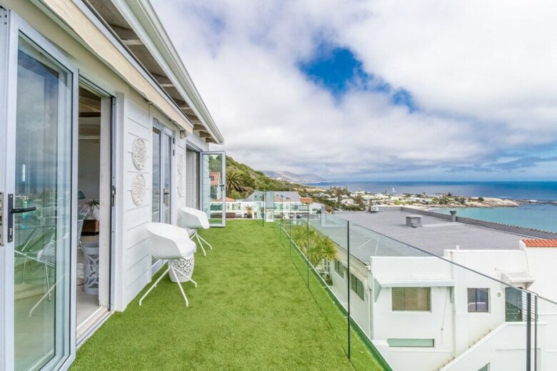 Apartamentos Clifton Yolo Spaces - Arcadia Steps