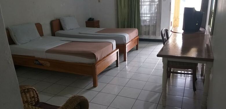 Intan Hotel Purwakarta