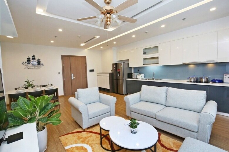 Homefromhome Metropolis Apartments