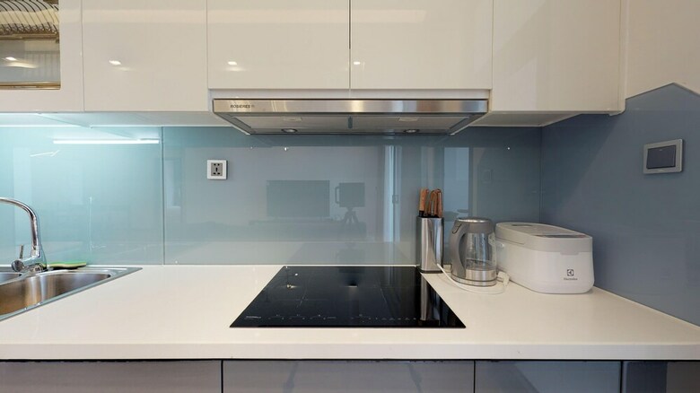 Homefromhome Metropolis Apartments