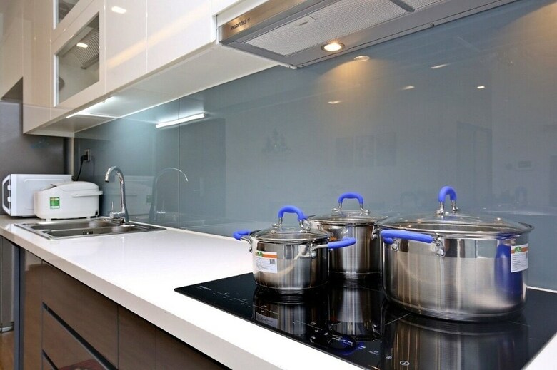 Homefromhome Metropolis Apartments