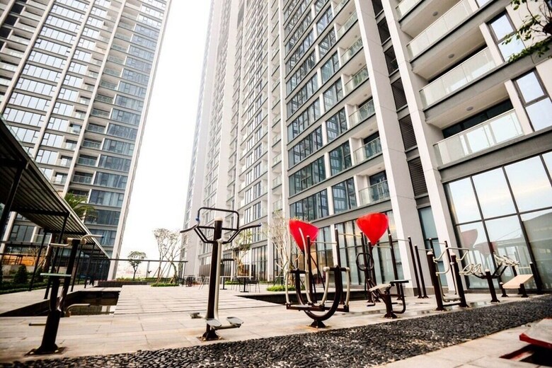 Homefromhome Metropolis Apartments
