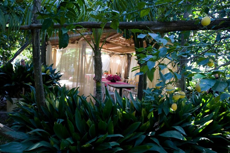Villa Maresca Bed And Breakfast