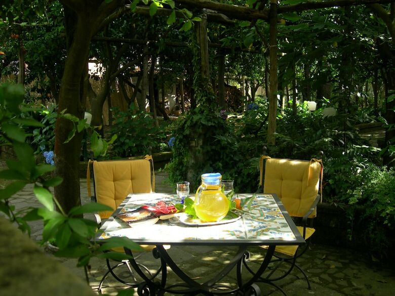 Villa Maresca Bed And Breakfast