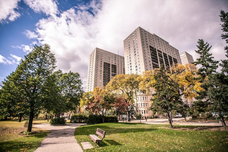 Apartamentos Fort Garry Place Furnished Suites