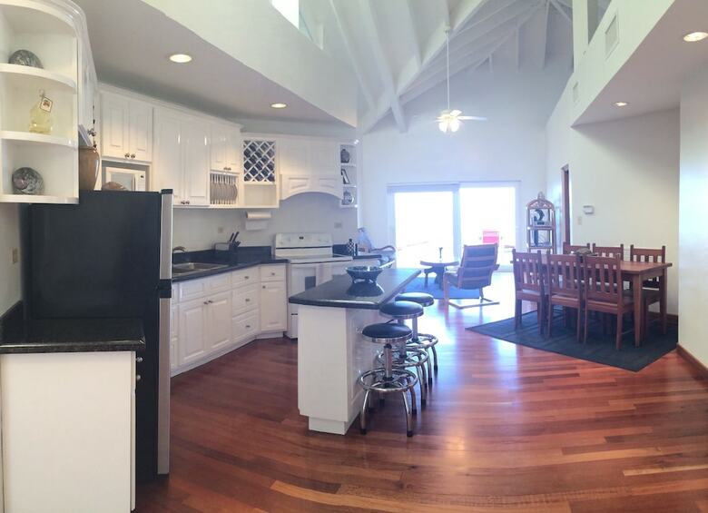 Sea Vue Luxury Vacation Condominiums