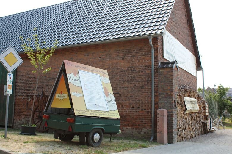 Heinrich's Pension Mit Caf�-witschaft
