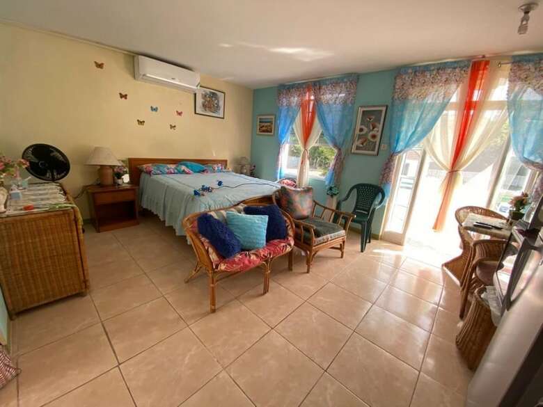 Beautiful 1-bed Studio Apartment