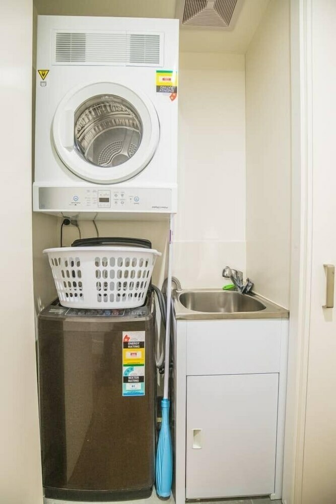 Apartamento Modern 2bed2bath Apt At Neutral Bayparking+wifi