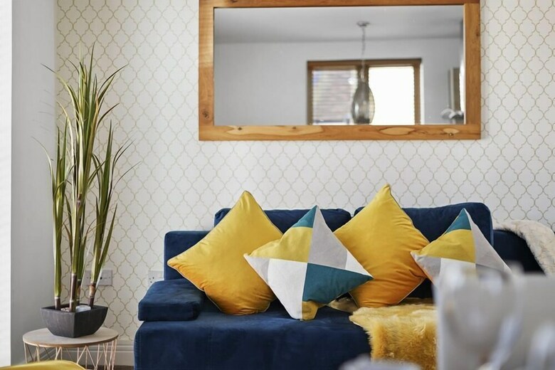 Gorgeous Canterbury Apartment