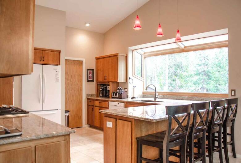 Virginia Rail Lane By Village Properties At Sunriver