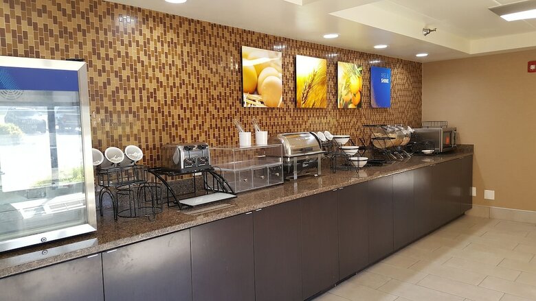 Hotel Comfort Inn Northeast