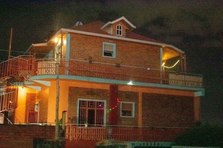 Motel Transit House Airport