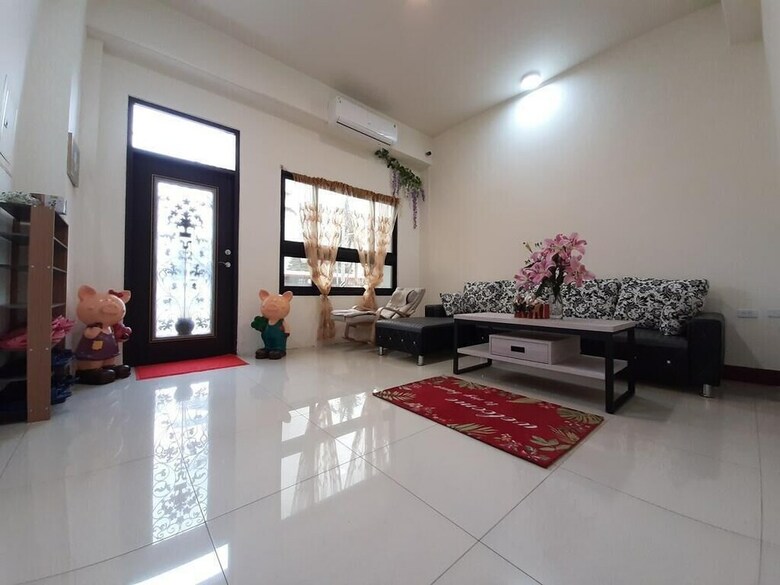 Hotel Qingqing Homestay