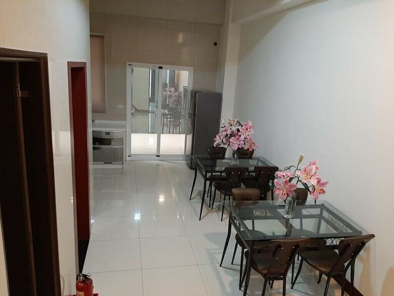 Hotel Sheep Yuan Wai