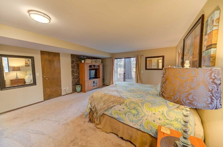 Pinecone Lane 9 By Village Properties At Sunriver