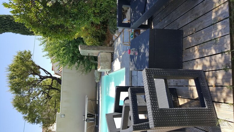 Hotel Chambre D'h�tes Lou Mazet