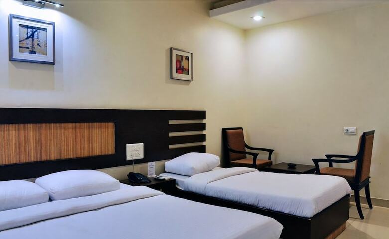 Regal Hotel