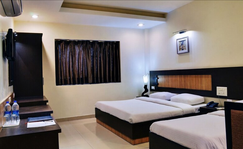 Regal Hotel
