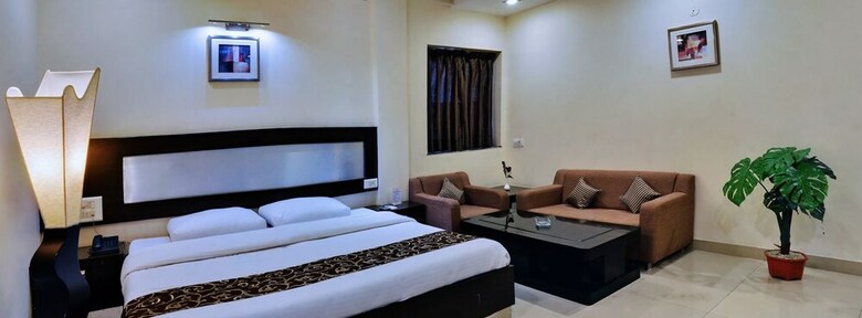 Regal Hotel