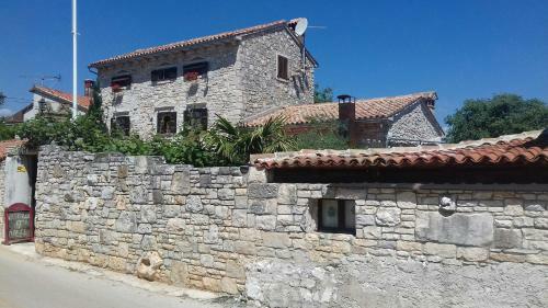Hostal Rural Pension Istra Partner