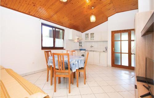 Apartment Pula Cerneccina
