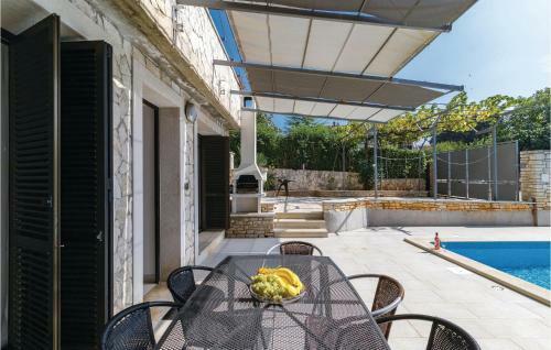 Holiday Home Pula 25