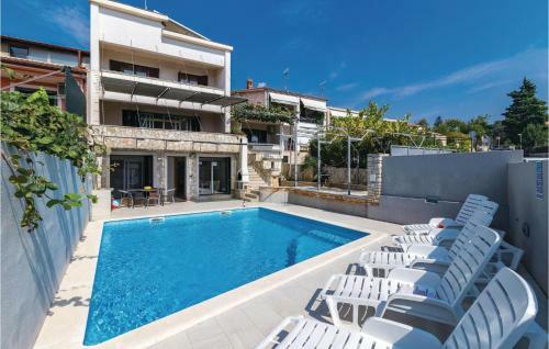 Holiday Home Pula 25