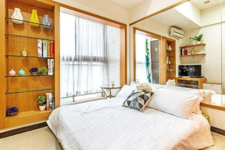 Sunny Apartment