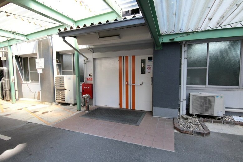 Hakata Apartment 8b