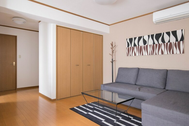 Hakata Apartment 8b