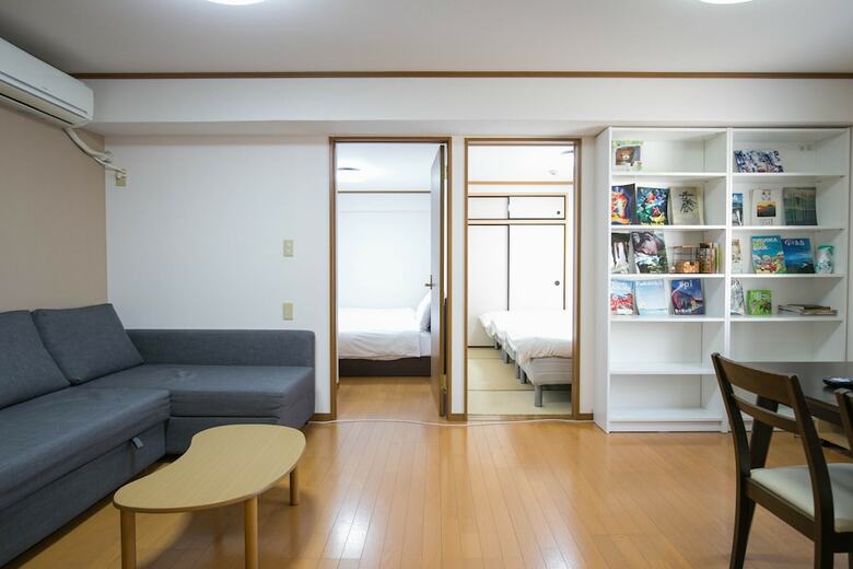 Hakata Apartment 8b