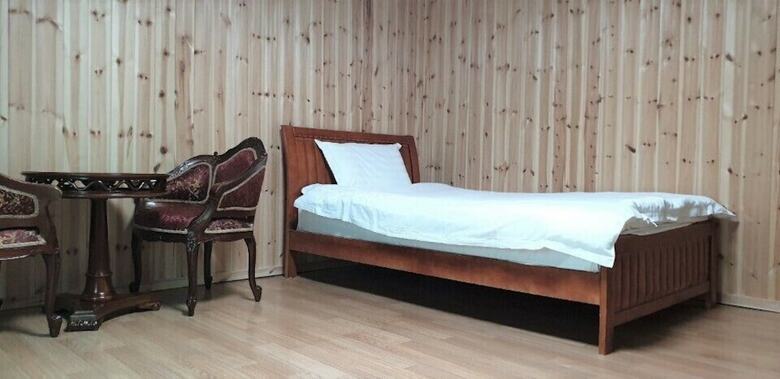 Hotel Back To Eden Resotel