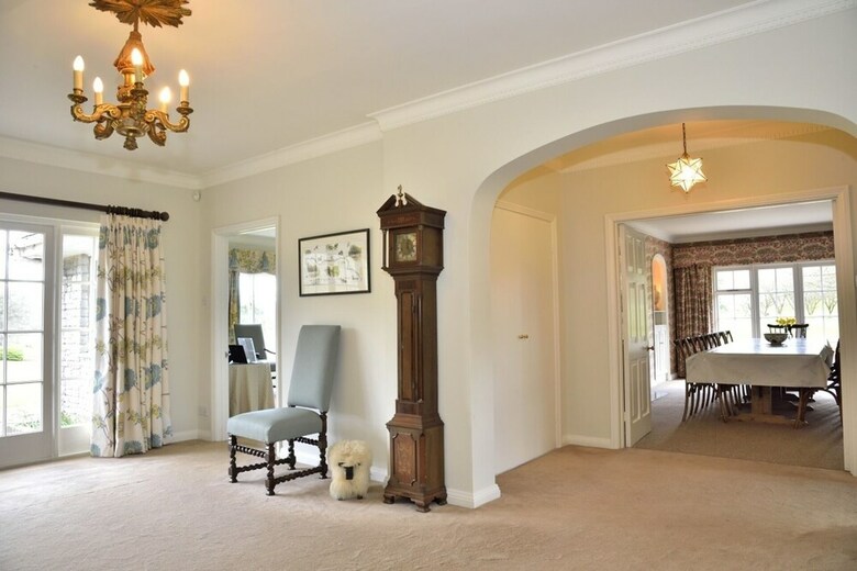 Cabana 7 Bed Lodge With Mountain Views, Glanusk Estate