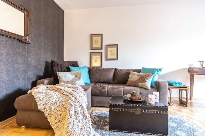 Gem�tliches Haus Mit Garten Und Balkon